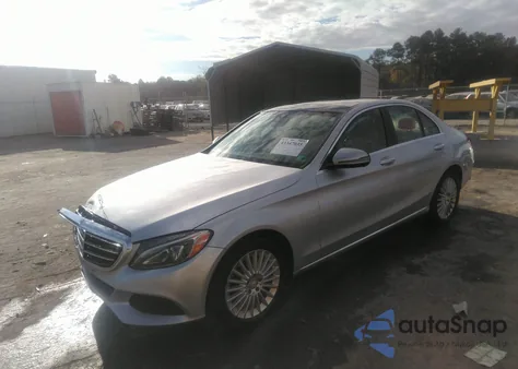 2017 Mercedes-Benz C 300 Luxury 4Matic from USA, damaged, VIN 55SWF4KB7HU206216